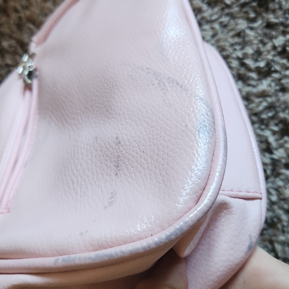 Hello kitty mini purse - Picture 5 of 8